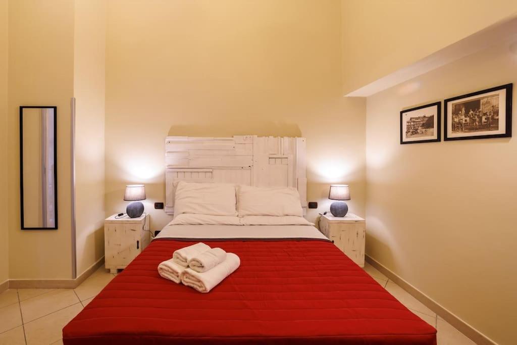 The San Gregorio Armeno Apartment By Houseinเนเปิลส์ ภายนอก รูปภาพ